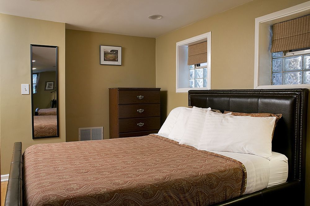 Wicker Park Inn Chicago Bagian luar foto